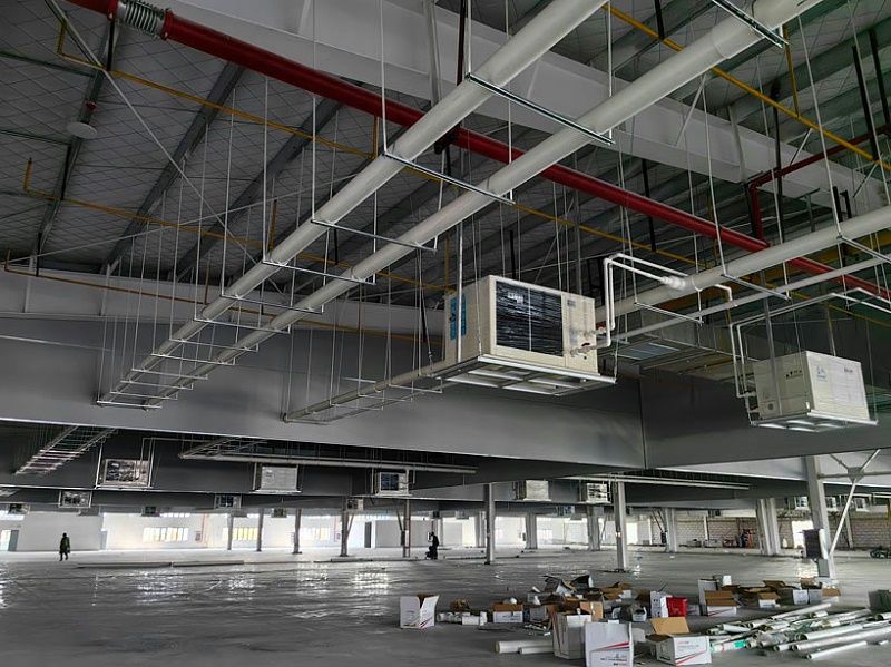 181 industriell Waassergekillte Klimaanlagen goufen am grousse Kleedungsfabrik Workshop Killprojet installéiert
